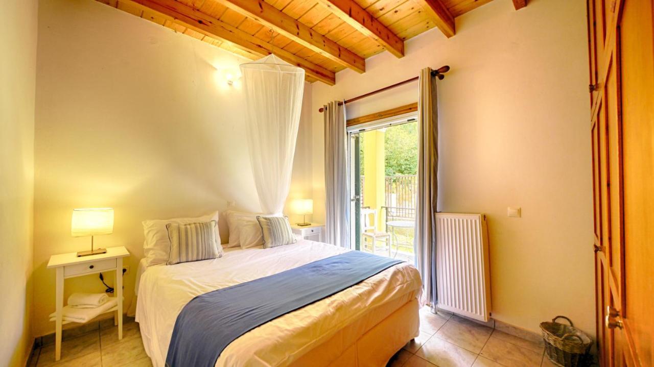 Zen Stone House Villa Agios Georgios Pagon Luaran gambar