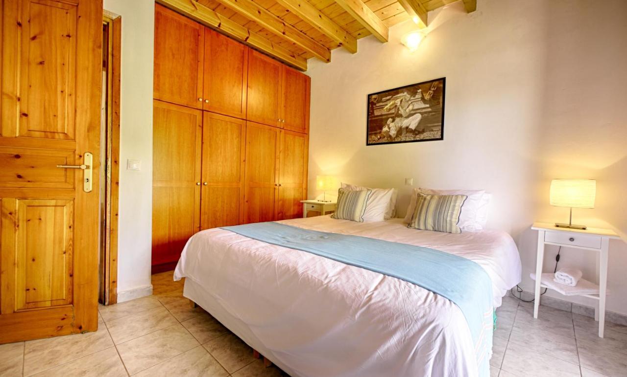Zen Stone House Villa Agios Georgios Pagon Luaran gambar