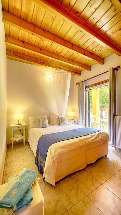 Zen Stone House Villa Agios Georgios Pagon Luaran gambar